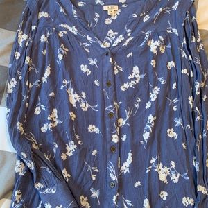 Women’s blouse
